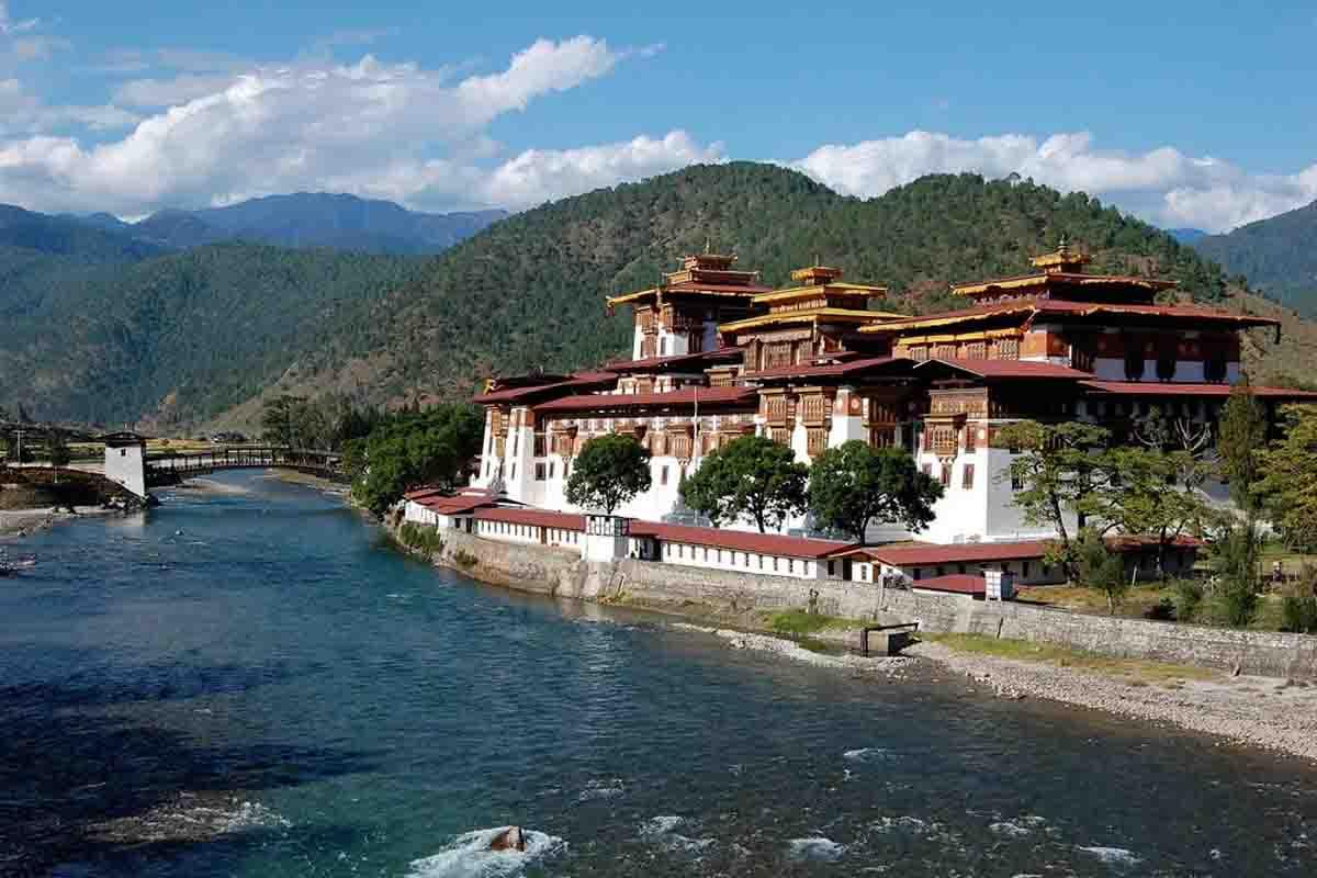 punakha-dzong